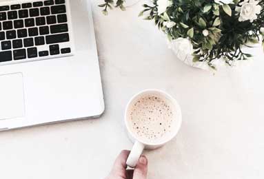 两球定生死！曼城2-1险胜纽卡，这场险胜藏着多少心跳瞬间